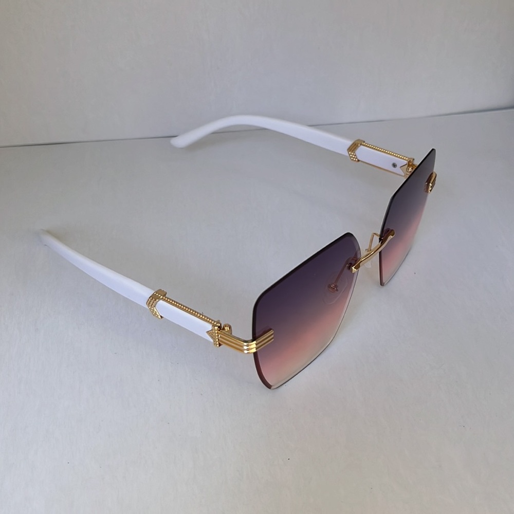 Sunglasses Color Purple/White